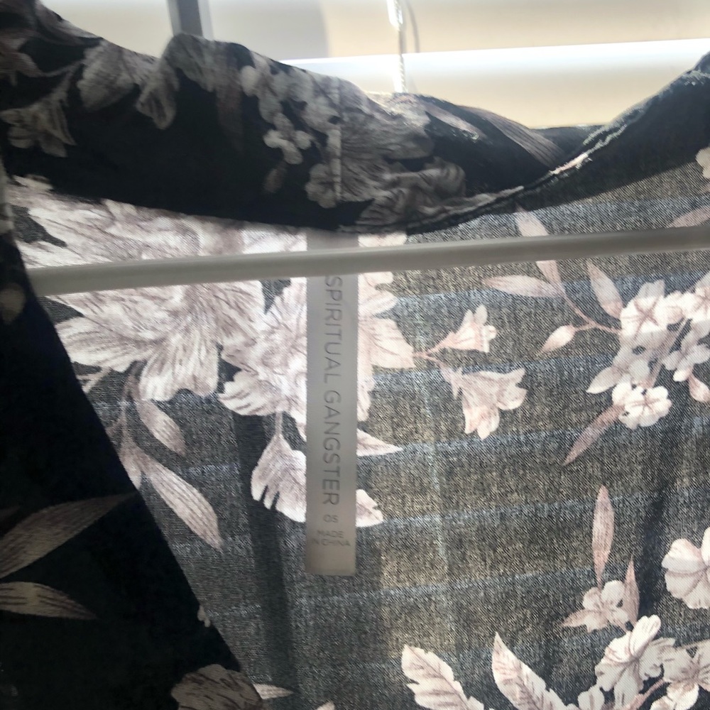 Kimono - Picture 2 of 2
